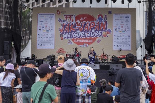 Panggung utama Jak-Japan Matsuri 2025